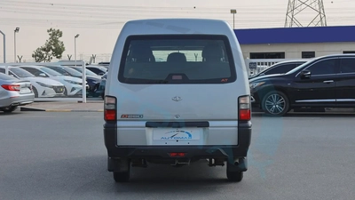 ( Eid al-Adha Offer ) 2025 CMC D260 Window Van 2.4L RWD GCC 0Km With 3 Years Or 100,000 Km Warranty-5
