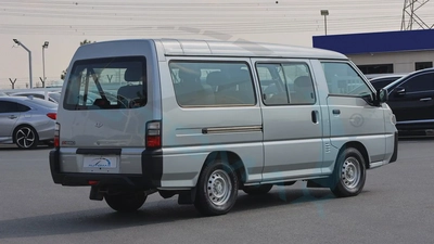 ( Eid al-Adha Offer ) 2025 CMC D260 Window Van 2.4L RWD GCC 0Km With 3 Years Or 100,000 Km Warranty-6