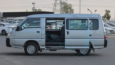 ( Eid al-Adha Offer ) 2025 CMC D260 Window Van 2.4L RWD GCC 0Km With 3 Years Or 100,000 Km Warranty-18
