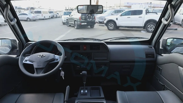 ( Eid al-Adha Offer ) 2025 CMC D260 Window Van 2.4L RWD GCC 0Km With 3 Years Or 100,000 Km Warranty