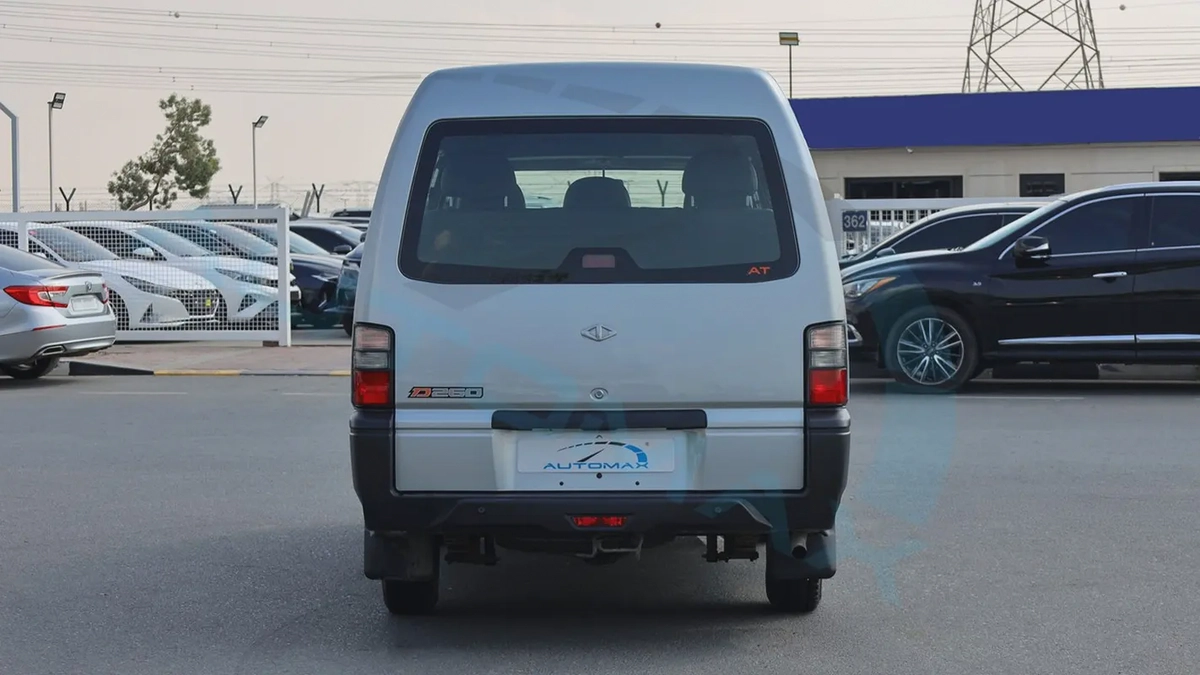 ( Eid al-Adha Offer ) 2025 CMC D260 Window Van 2.4L RWD GCC 0Km With 3 Years Or 100,000 Km Warranty-5-5
