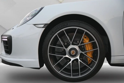 PORSCHE CARERRA 911 TURBO S - 2018 - FULLY SERVICED BY AL NABOODAH - FOR EXPORT - FULLY LOADED-7
