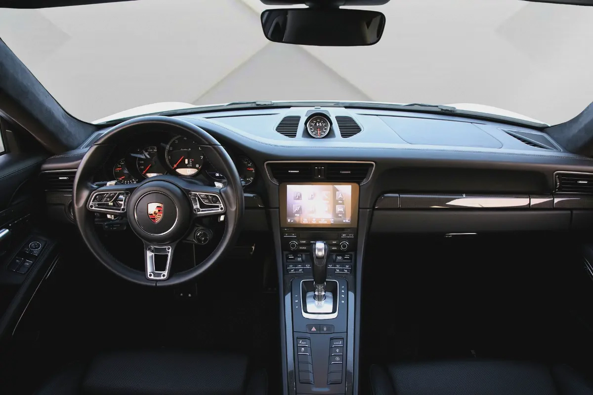 PORSCHE CARERRA 911 TURBO S - 2018 - FULLY SERVICED BY AL NABOODAH - FOR EXPORT - FULLY LOADED-12-12