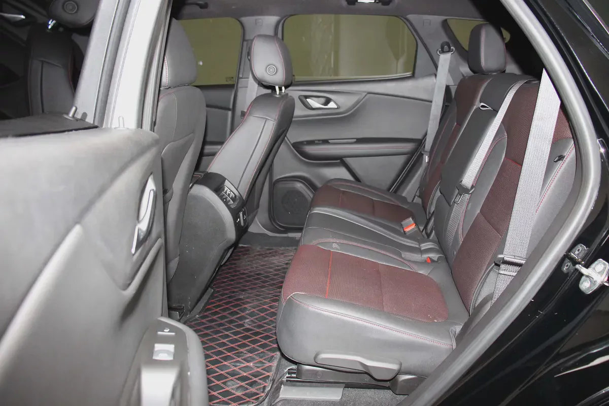 Chevrolet Blazer RS 2023 | GCC Specs | Low Mileage | Warranty-9-9