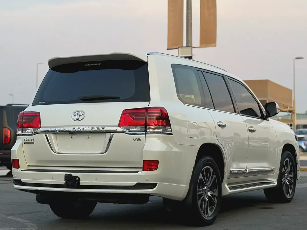 Toyota Land Cruiser 2020 GXR Grand Touring GCC Specs-10-10