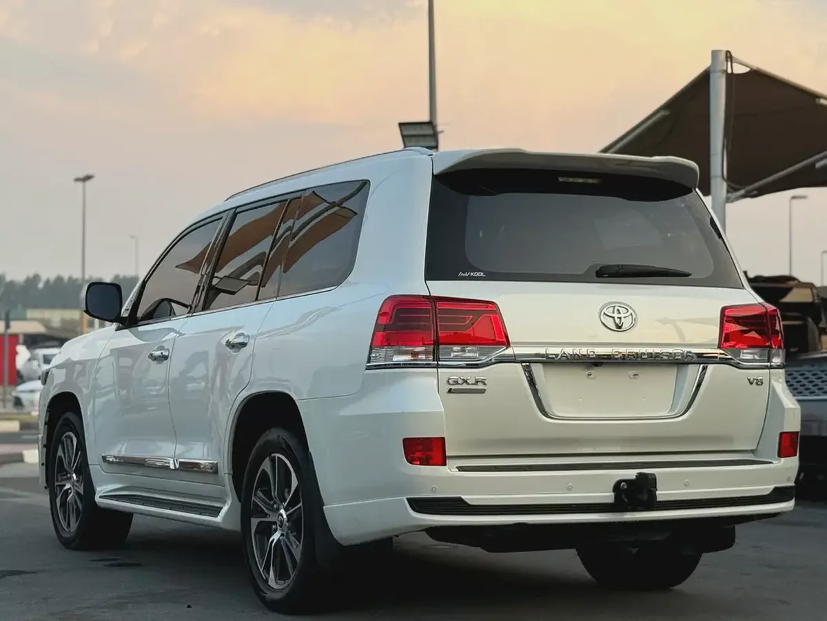 Toyota Land Cruiser 2020 GXR Grand Touring GCC Specs-12-12