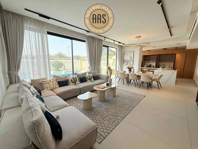 UPGRADE FULLY FURNISHED 5BED+MAID VILLA WITH POOL-0