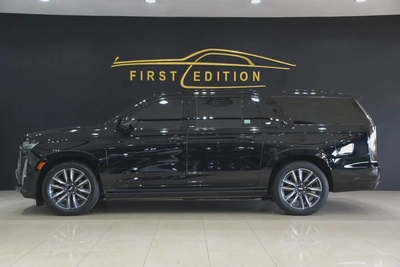 2023 Cadillac Escalade L Platinum - GCC Specs - Like New-5