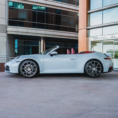 2025  PORSCHE  911 CARRERA  CABRIOLET  DONE ONLY 1800KM-5