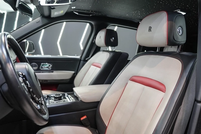Rolls-Royce Cullinan Black Badge 2022-4