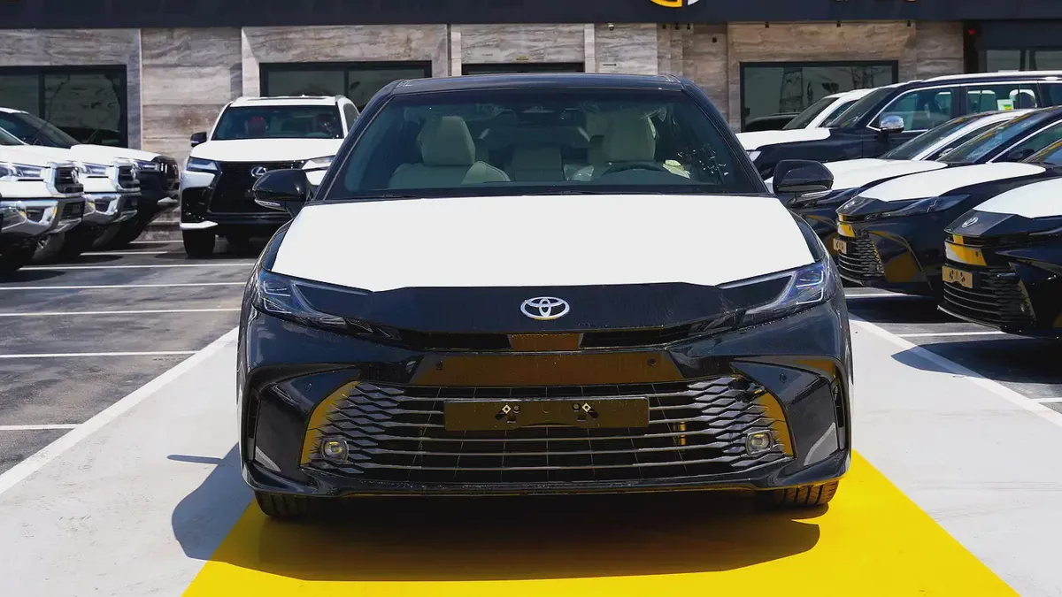 Toyota Camry GLE 2026, GCC Specs - Like New!