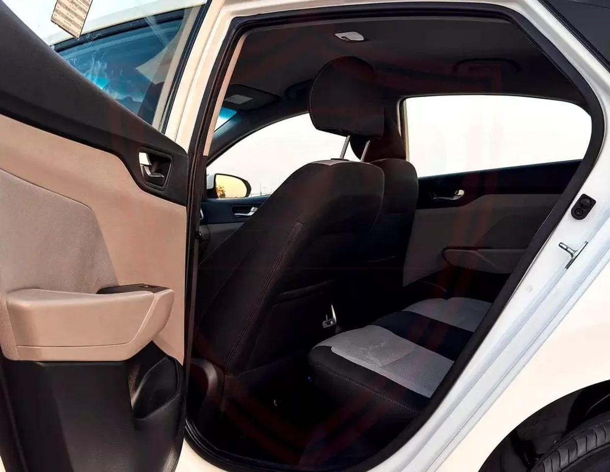 Hyundai Accent SMART PLUS 1.6 L | | GCC | Accident-Free | In Excellent Condition | 655 P.M-9-0