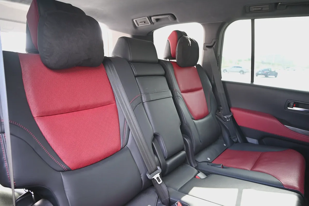 0% DP - TOYOTA LAND CRUISER (DIESEL) - GR SPORT 2022- WELL MAINTAINED-15-15