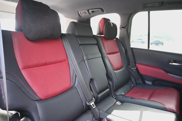 0% DP - TOYOTA LAND CRUISER (DIESEL) - GR SPORT 2022- WELL MAINTAINED