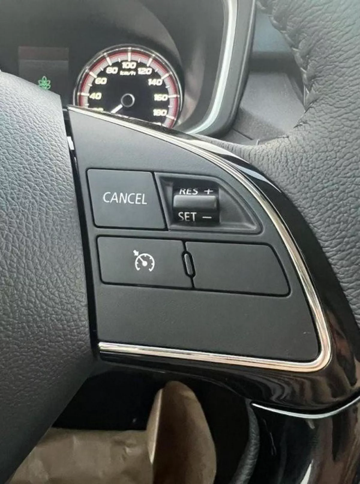 Mitsubishi Xpander CROSS PREMIUM XPANDER CROSSE-12-0