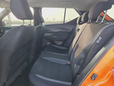 Nissan Kicks SL 2019 GCC - Pristine Condition With Low KM {ORIGINAL PAINT} Perfect Family SUV-10