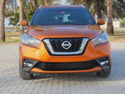 Nissan Kicks SL 2019 GCC - Pristine Condition With Low KM {ORIGINAL PAINT} Perfect Family SUV-5