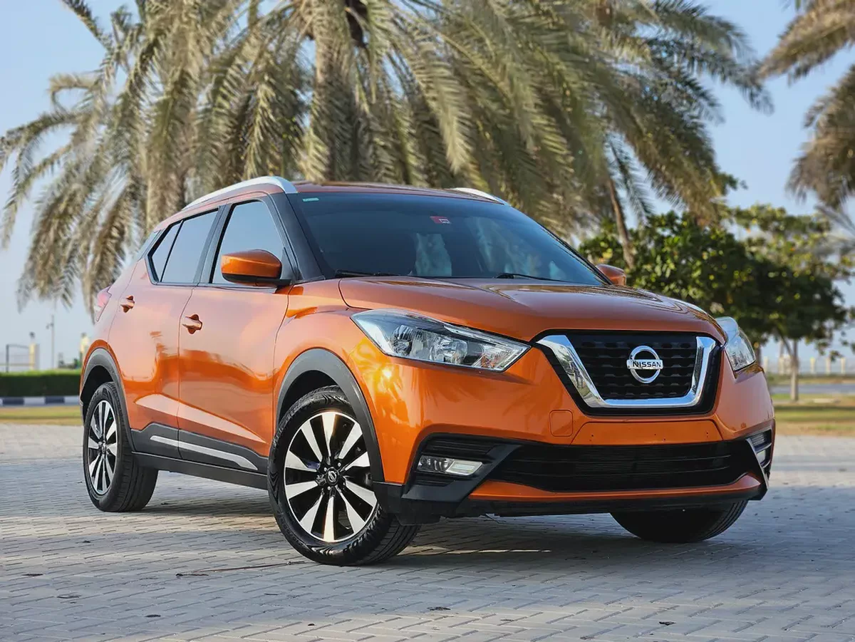 Nissan Kicks SL 2019 GCC - Pristine Condition With Low KM {ORIGINAL PAINT} Perfect Family SUV-1-1