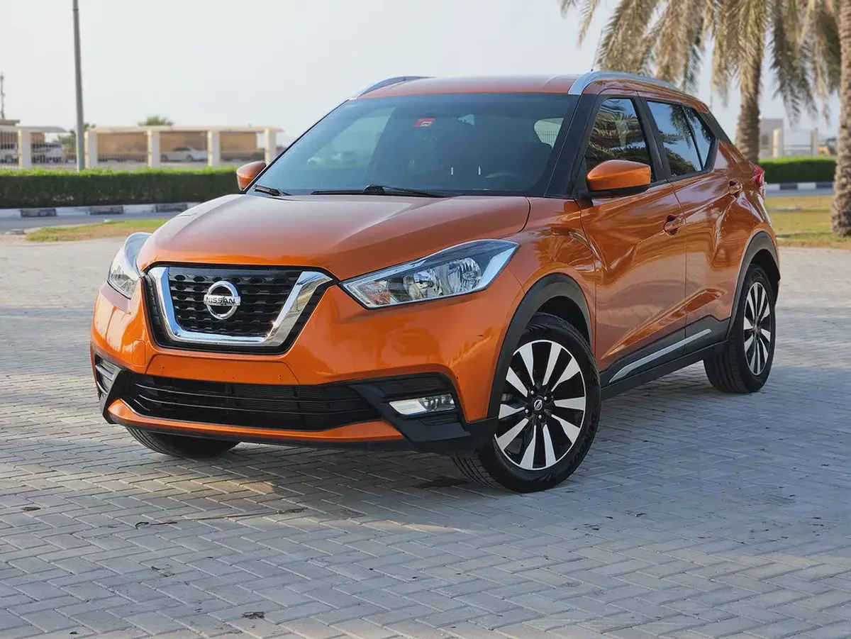 Nissan Kicks SL 2019 GCC - Pristine Condition With Low KM {ORIGINAL PAINT} Perfect Family SUV-4-4