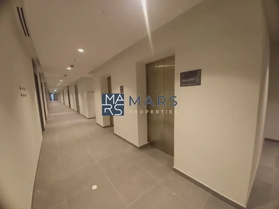 🌟 Discover Modern Living in the Heart of Aljada, Sharjah! 🌟-9