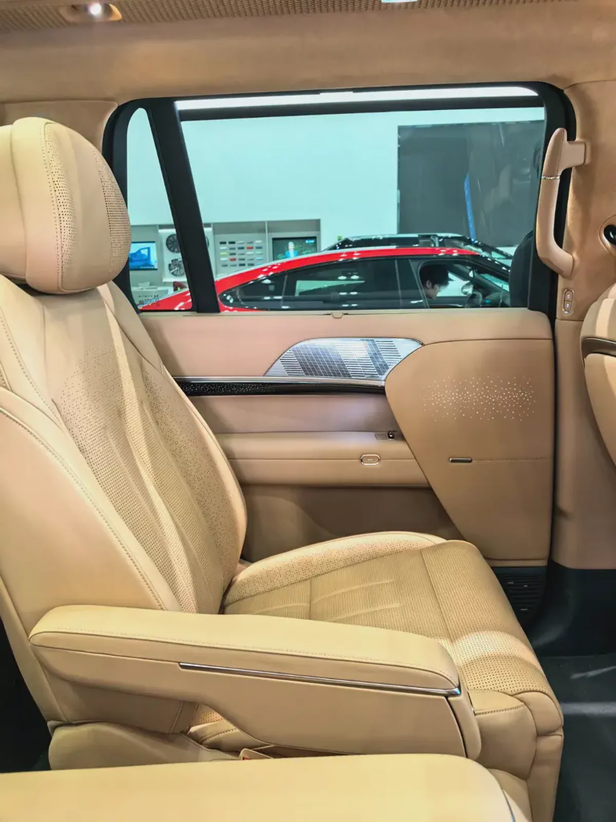 Abarth 124 Spider Scorpioneoro 2026 - Chinese Specs-6-6