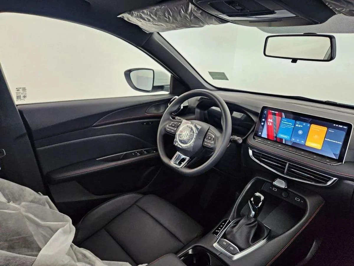 MG 5 LUX LIMITED STOCK ONLY - COMFORT 1.5L SUNROOF - LEATHER INTERIOR - 360 DEGREE CAMERA - SUNROO