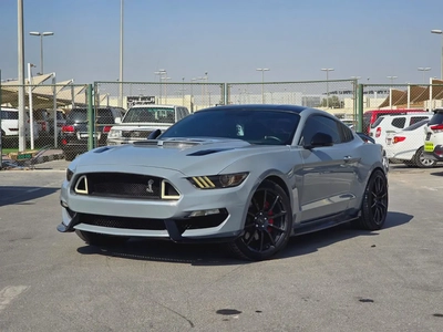 فورد موستانج 2015 مواصفات خليجية GT بحالة جيدة-0