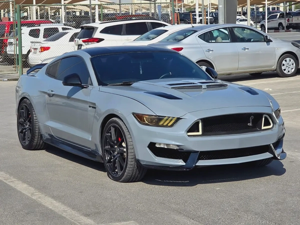فورد موستانج 2015 مواصفات خليجية GT بحالة جيدة