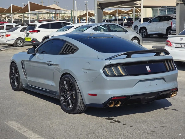 فورد موستانج 2015 مواصفات خليجية GT بحالة جيدة