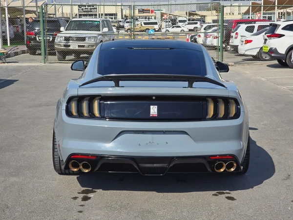 فورد موستانج 2015 مواصفات خليجية GT بحالة جيدة