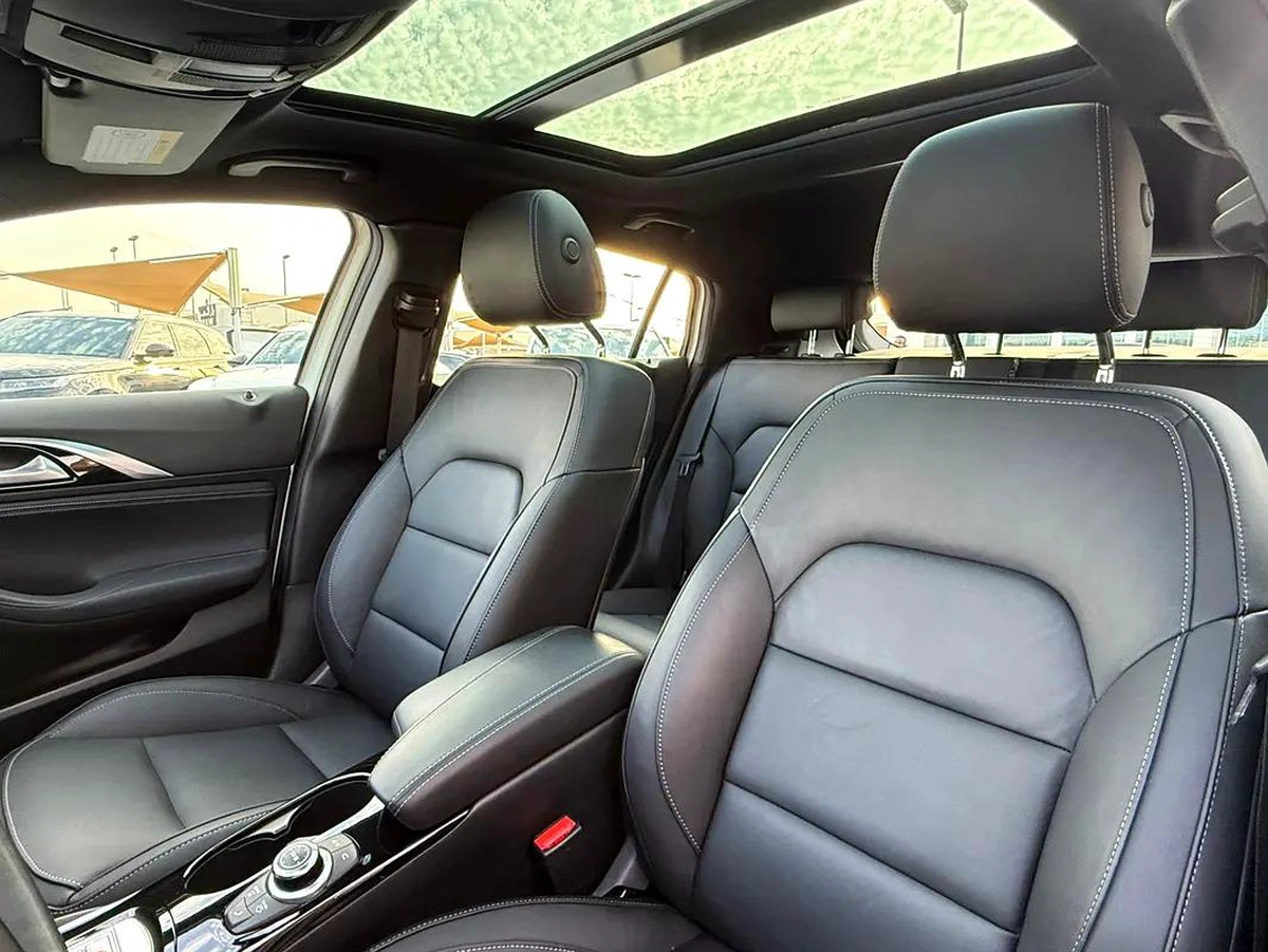 Infiniti QX30 Luxe 2019 - Korean Specs - Excellent Condition-9-9