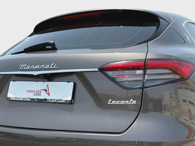 AED 2,240 P.M | 0% DOWN PAYMENT | MASERATI LEVANTE GT | 2.0L MILD HYBRID AWD | 2022 | GCC SPECS-8