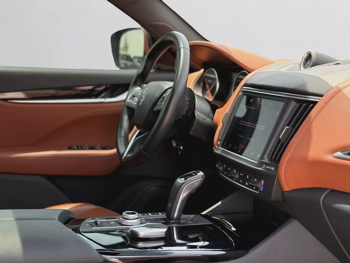 AED 2,240 P.M | 0% DOWN PAYMENT | MASERATI LEVANTE GT | 2.0L MILD HYBRID AWD | 2022 | GCC SPECS