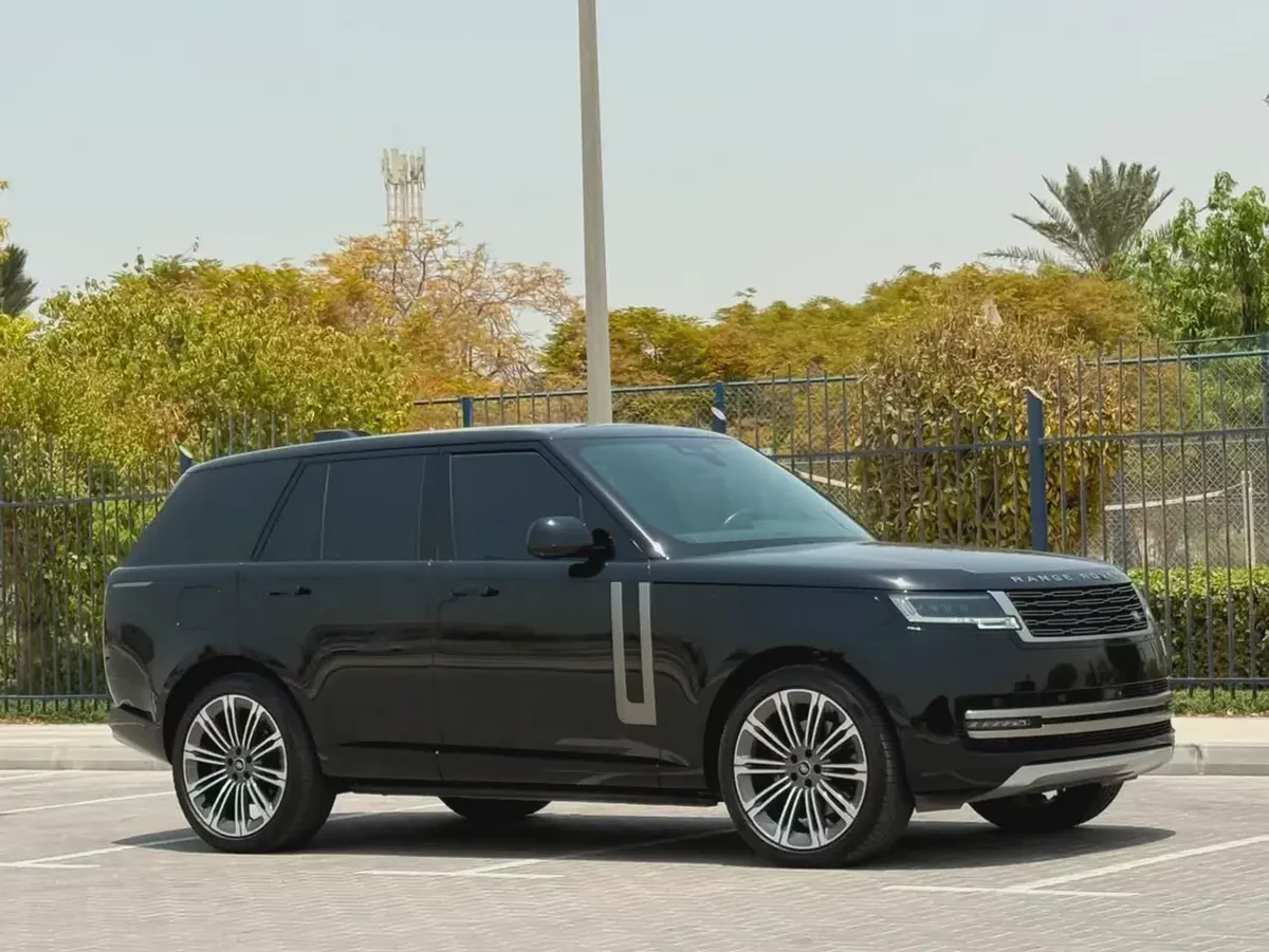 2025 Range Rover HSE P400-Full option-Under Warranty and Service Contract-Bank Finance Available-2-2