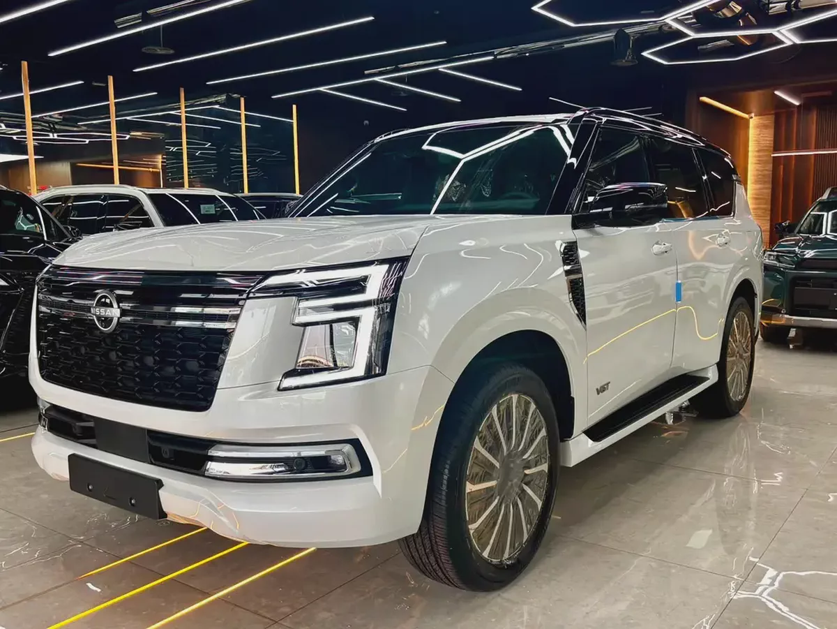 Nissan Patrol LE Plati 2026 - Brand New - GCC Specs
