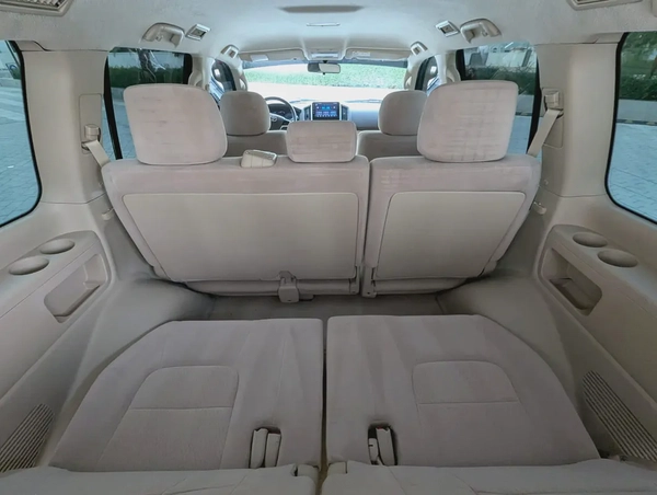 TOYOTA LAND CRUISER 2019 DIESEL V8 D-4D GCC ACCIDENT FREE IN EXCELLENT CONDITION