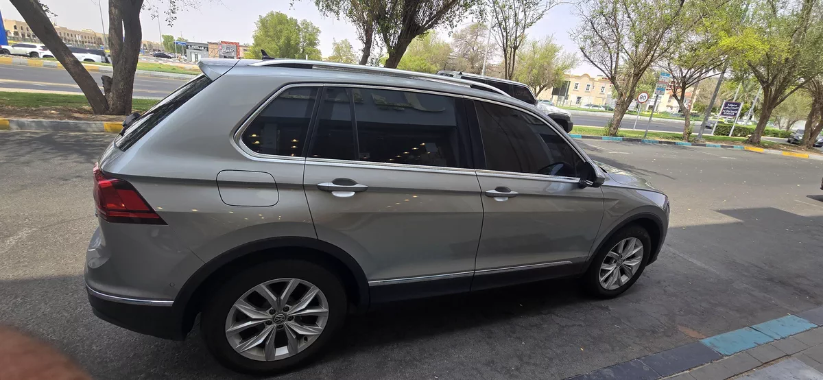 VOLKSWAGEN TIGUAN SEL-3-3