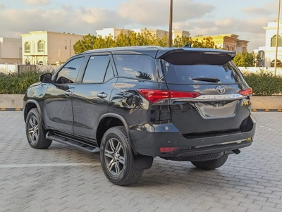 TOYOTA FORTUNER 2022 GXR V6 4.0L GCC IN EXCELLENT CONDITION-12