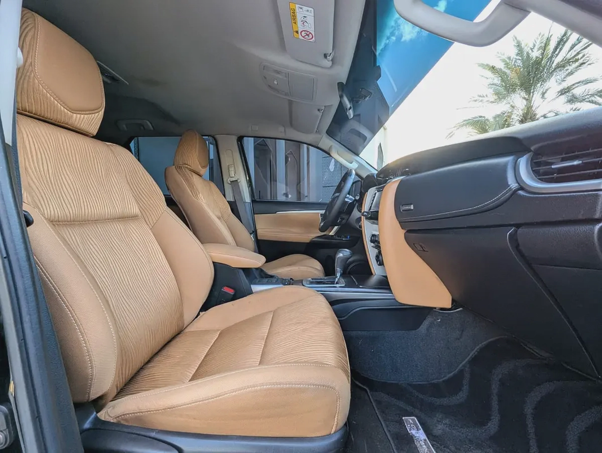 TOYOTA FORTUNER 2022 GXR V6 4.0L GCC IN EXCELLENT CONDITION
