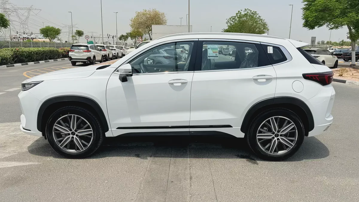 EXEED WARRANTY TILL 2032 / 200,000KMS | GCC | 1.6L | LUXURY | AED 1,333 PM-7-7
