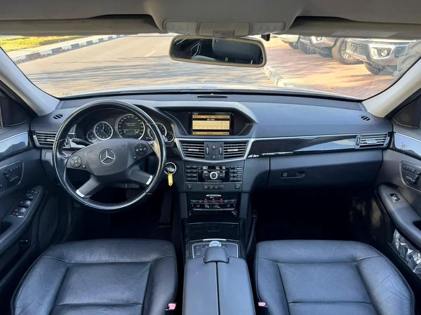 BENZ E350 | 2010 | CLEAN CAR | FRESH JAPAN IMPORT