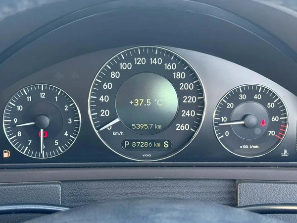 BENZ E350 | 2010 | CLEAN CAR | FRESH JAPAN IMPORT