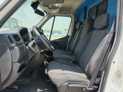 Renault Master 2021 2.3T Panel Van L4H3 - GCC Specs - Excellent Condition-7