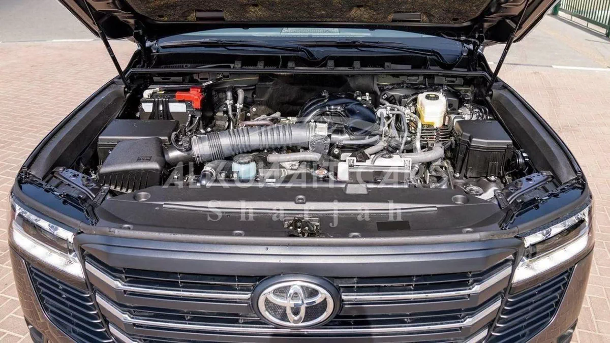 Toyota Land Cruiser GXR TOYOTA LAND CRUISER LC300 GXR 4.0P AT MY2025-18-0