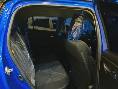 Brand New 2025 Suzuki Swift GLX - GCC Specs -39 Mileage-11