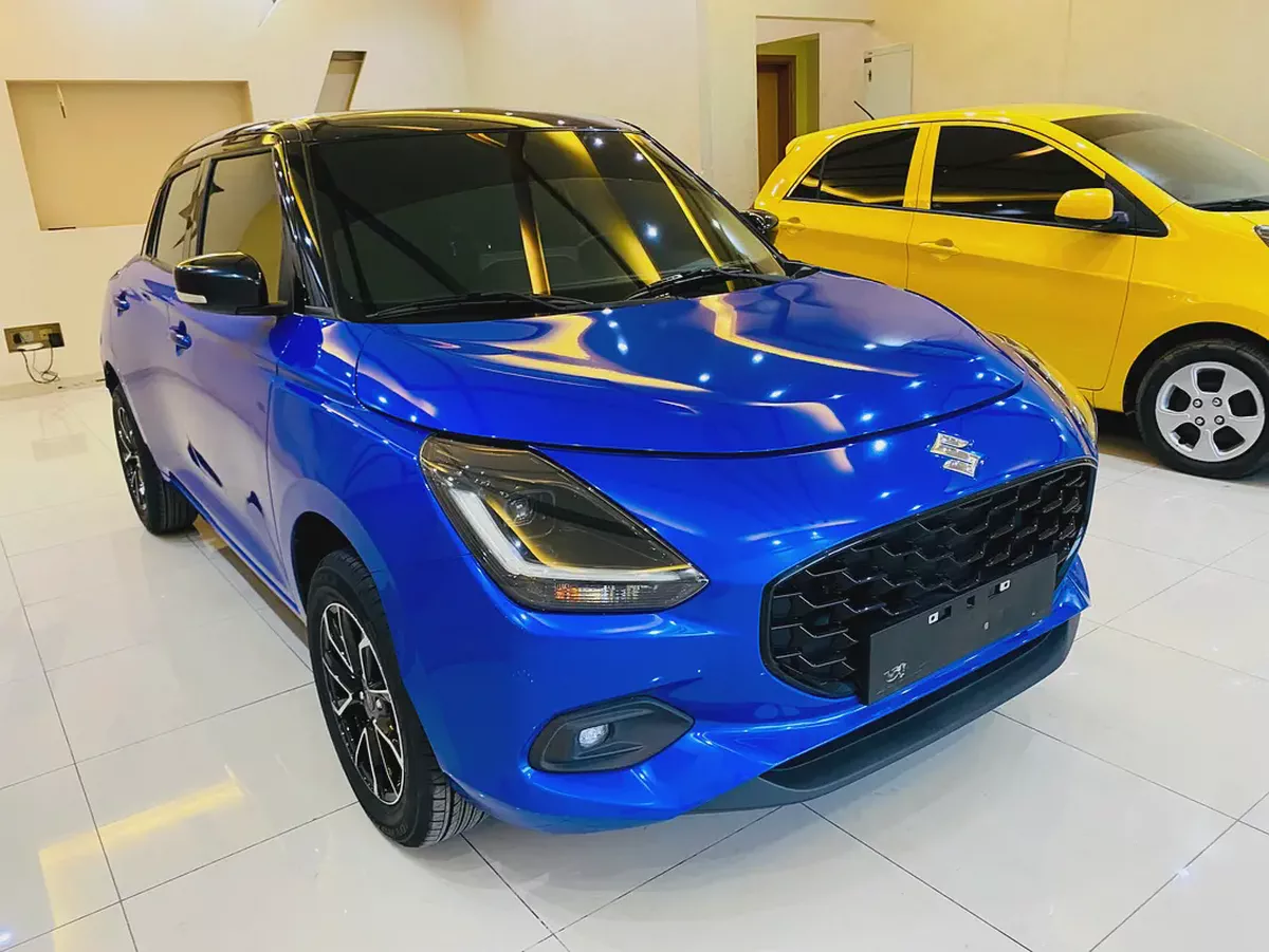 Brand New 2025 Suzuki Swift GLX - GCC Specs -39 Mileage-1-1