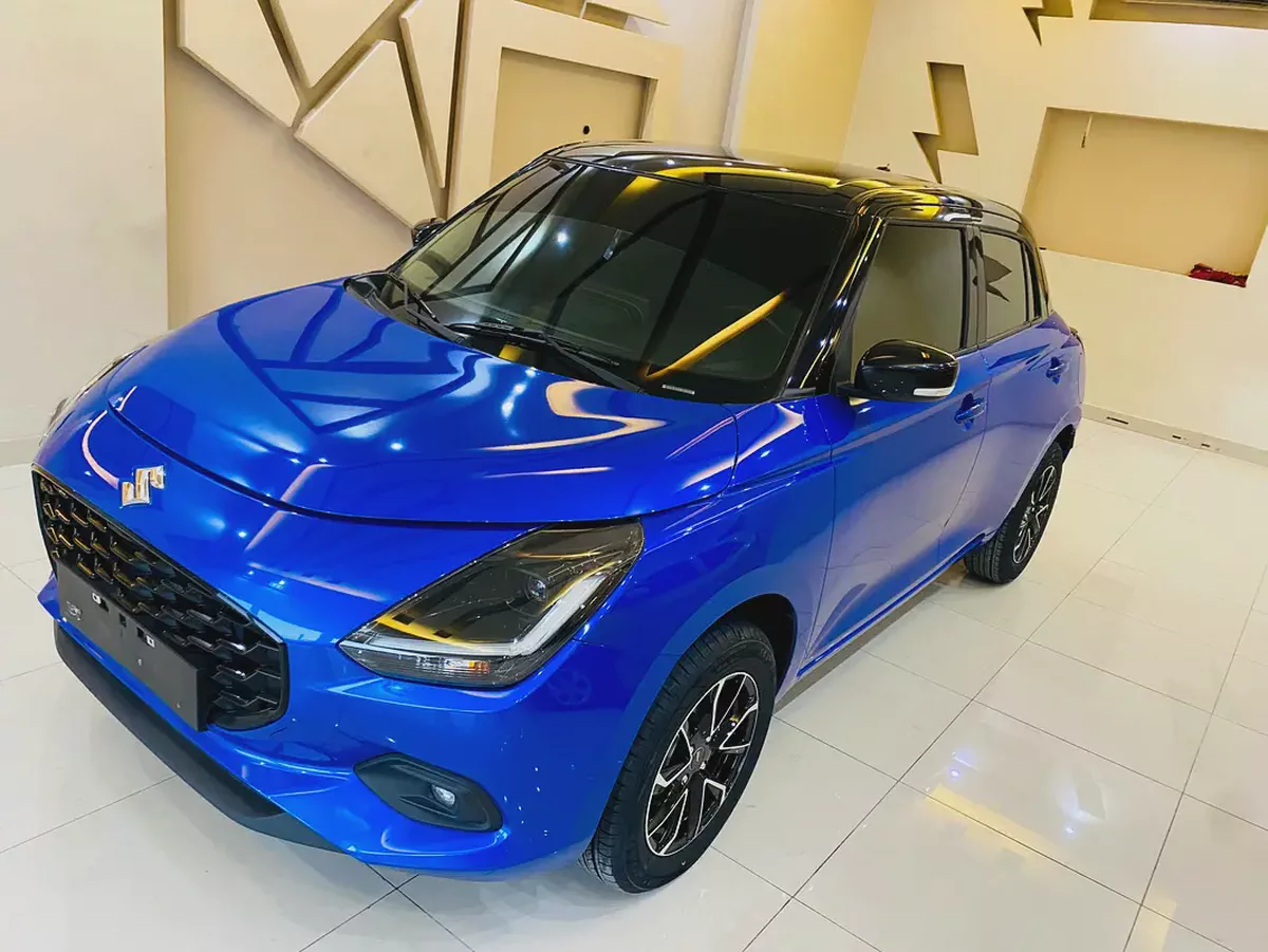 Brand New 2025 Suzuki Swift GLX - GCC Specs -39 Mileage-2-2