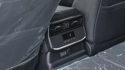 Toyota Land Cruiser GXR 3.5 Hybrid 2026 GCC Specs-11