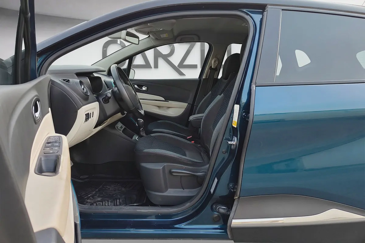 Renault Captur LE 2018 l Full Option l AED 451 P.M l 0% Downpayment-8-8