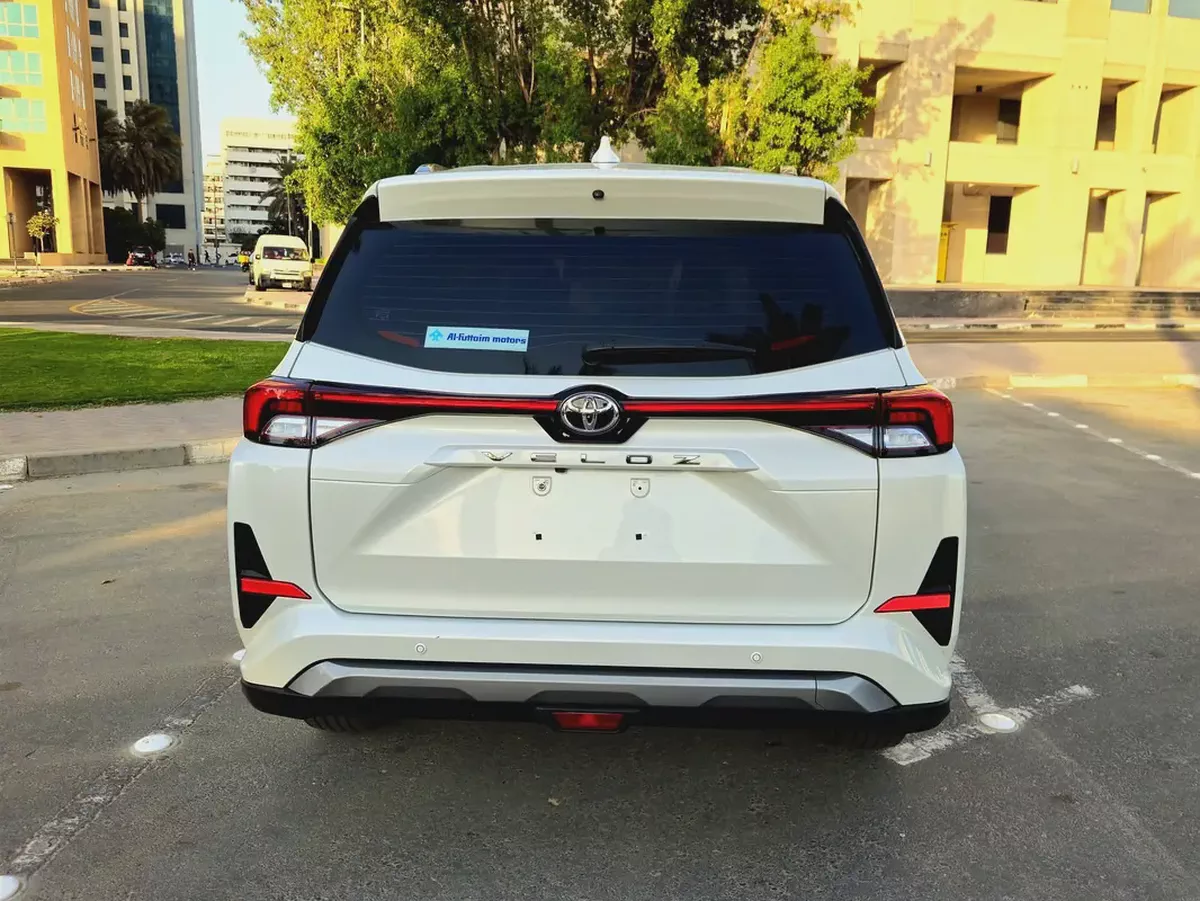 Toyota Veloz GX Cash, Zero Down payment & Inhouse finance  | 7-Seater | GCC Specs-1-1